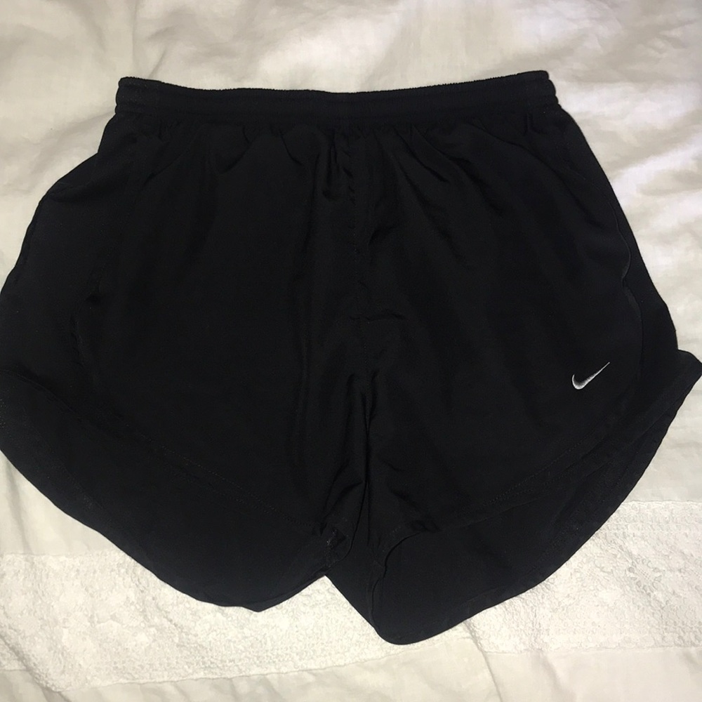 All black nike shorts